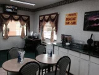 Hotel Country & By Radisson, West, Ga 2*